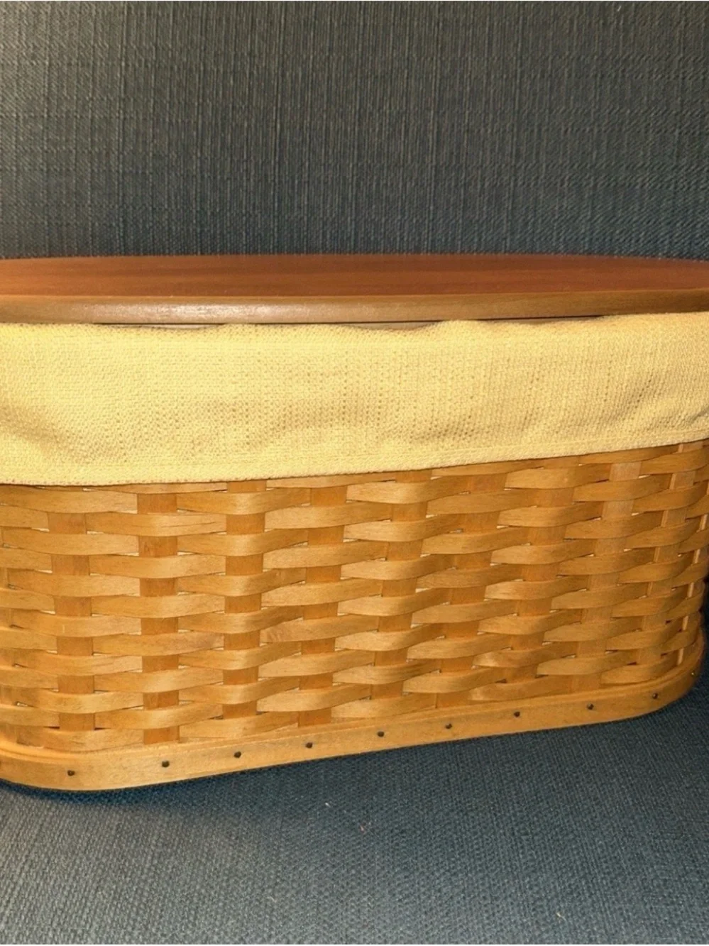 Longaberger 2002 Sm Work Load Basket w/ WoodCrafts Lid, 2 Liners and Protector